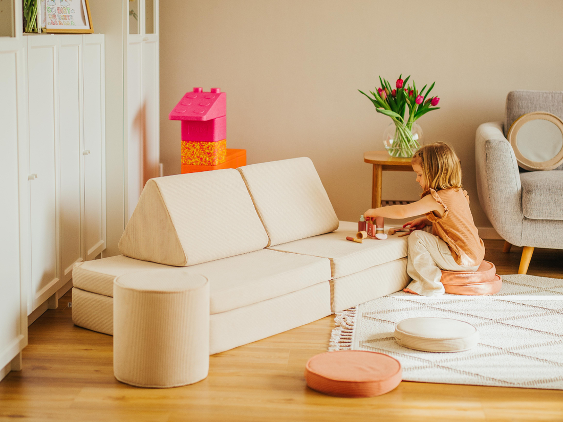 Spielzimmer einrichten mit Spielsofa